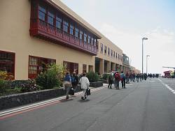 Flughafen - La Palma Santa Cruz