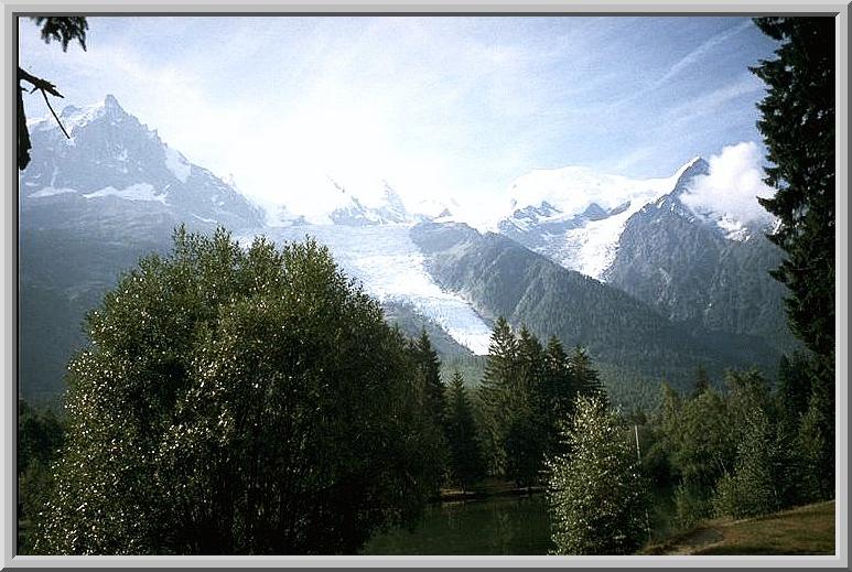 Blick vom Klettergarten auf den Mont Blanc